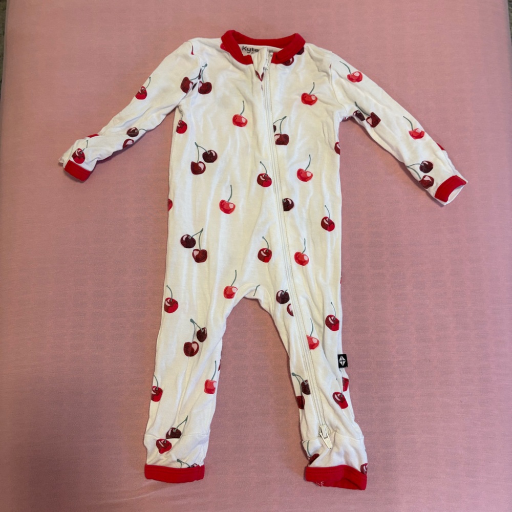 Kyte BABY Cherry Zippered Romper
